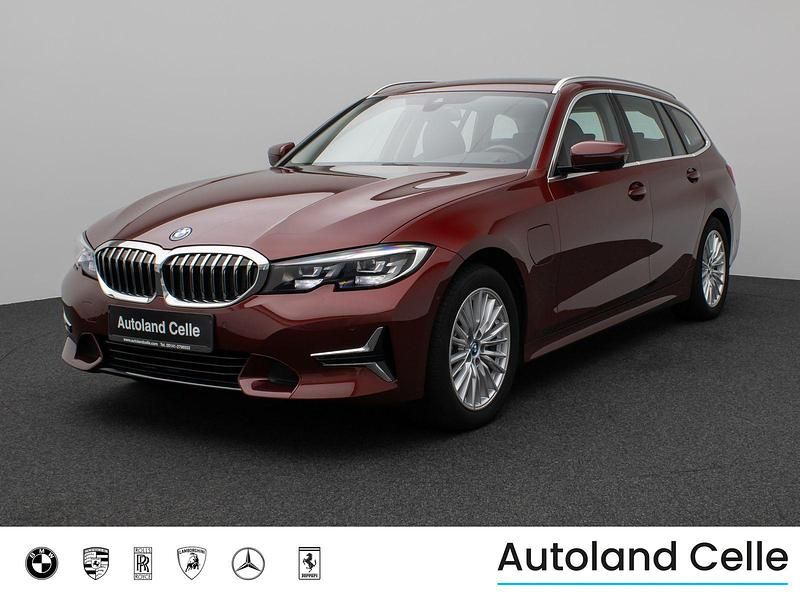 Utilizat 2021 BMW 320 Luxury Line | 29.608 EUR - Imagine 1/1