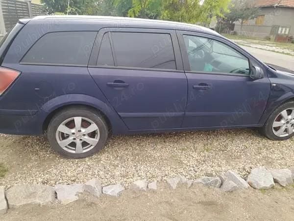 Utilizat 2005 Opel Astra Break | 500 EUR (Preț bun) - Imagine 1/4