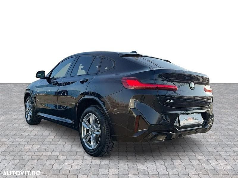 Second-hand BMW X4 245 CP (180 kW) 2022 Culoarenegru SUV