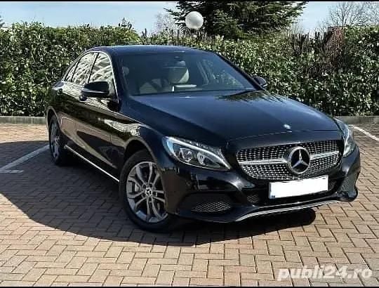 Negru Second-hand 2015 Mercedes C300 AMG line Berlinǎ | 18.500 EUR (Preț OK) - Imagine 1/4