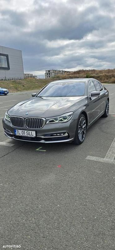 Culoaregri Utilizat 2017 BMW 730 Berlinǎ | 33.900 EUR (Puțin scump) - Imagine 1/4