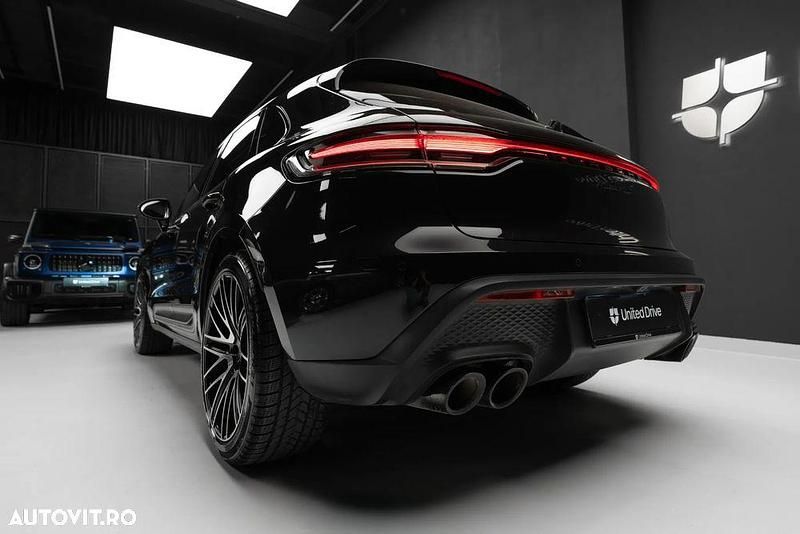 Second-hand Porsche Macan S 380 CP (279 kW) 2022 Culoarenegru SUV