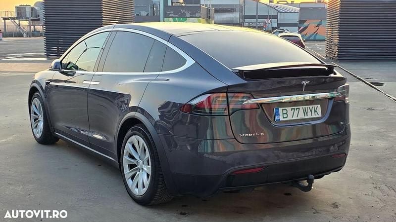 Second-hand Tesla Model X 391 kW (532 CP) 2018 Culoaregri SUV