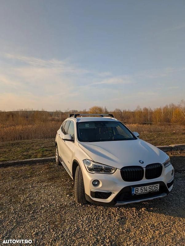 Culoarealb Utilizat 2016 BMW X1 xLine SUV | 16.850 EUR (Preț OK) - Imagine 1/4
