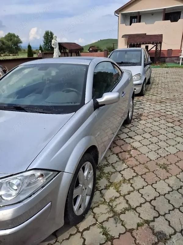 Second-hand Renault Mégane III 101 CP (74 kW) 2008 Cabrio