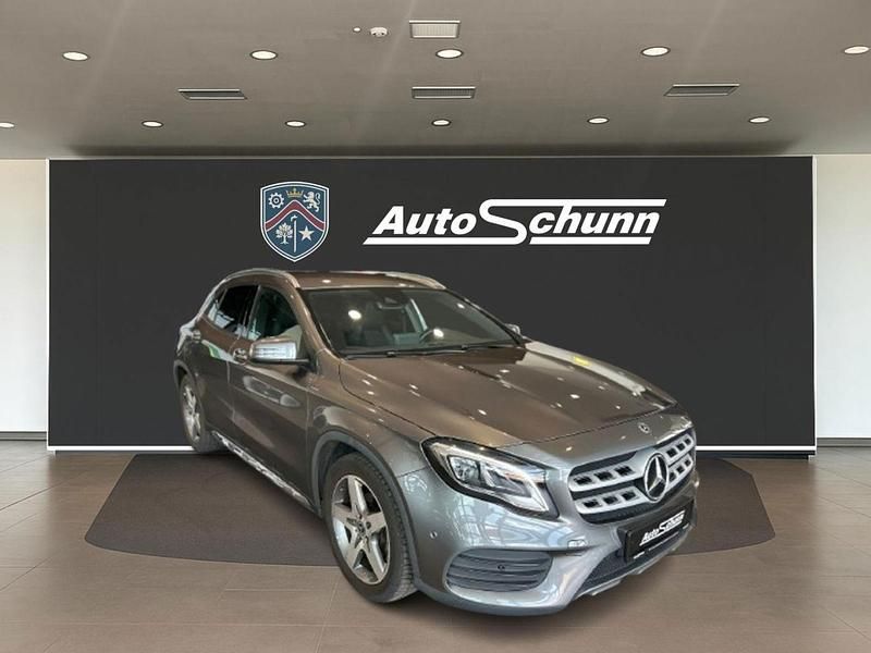 Second-hand Mercedes GLA200 AMG line 136 CP (100 kW) 2018 SUV