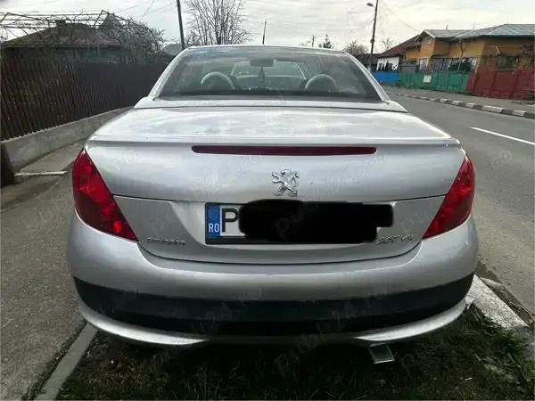 Utilizat 2007 Peugeot 207 CC Cabrio | 1.800 EUR - Imagine 1/4