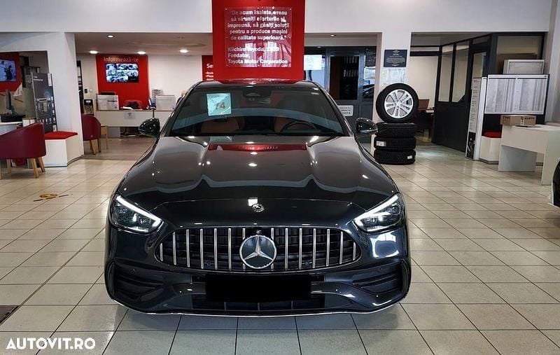 Second-hand Mercedes C300 AMG line 258 CP (189 kW) 2022 Culoaregri Berlinǎ