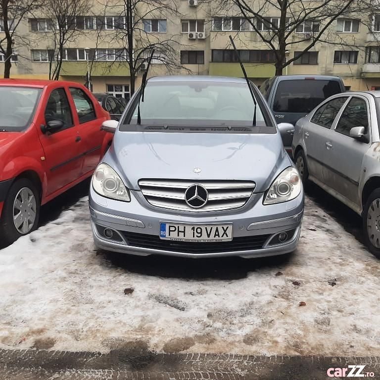 Second-hand Mercedes B200 Avantgarde 140 CP (102 kW) 2007 Albastru Monovolum