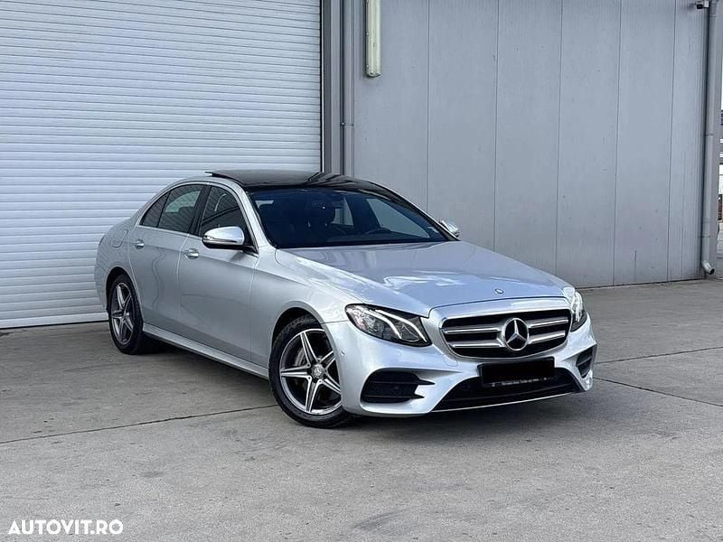 Culoareargint Utilizat 2017 Mercedes E300 AMG line Berlinǎ | 24.500 EUR (Puțin scump) - Imagine 1/4