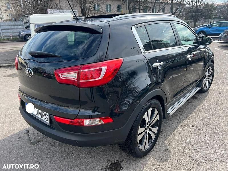 Second-hand Kia Sportage DREAM-TEAM Edition 136 CP (100 kW) 2013 Culoarenegru SUV