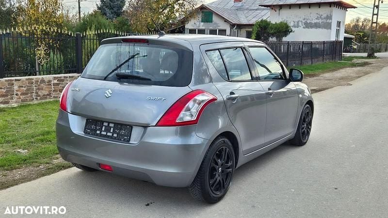 Second-hand Suzuki Swift 90 CP (66 kW) 2014 Culoaregri Hatchback