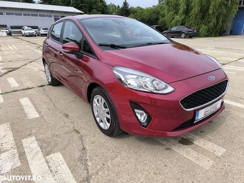 Second-hand Ford Fiesta 70 CP (51 kW) 2019 Culoarerosu Hatchback
