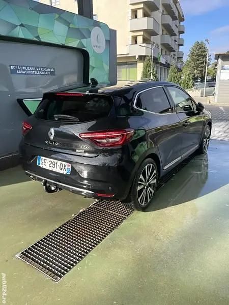 Second-hand Renault Clio V Initiale Paris 130 CP (95 kW) 2022 Berlinǎ