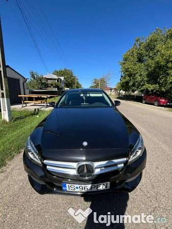 Utilizat 2015 Mercedes C180 Berlinǎ | 11.700 EUR (Preț OK) - Imagine 1/4