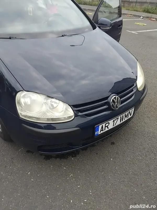 Utilizat 2004 VW Golf Berlinǎ | 2.200 EUR (Preț OK) - Imagine 1/4