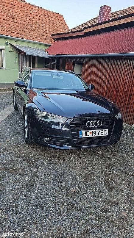 Culoarealbastru Utilizat 2012 Audi A6 Break | 8.500 EUR (Super Preț) - Imagine 1/4