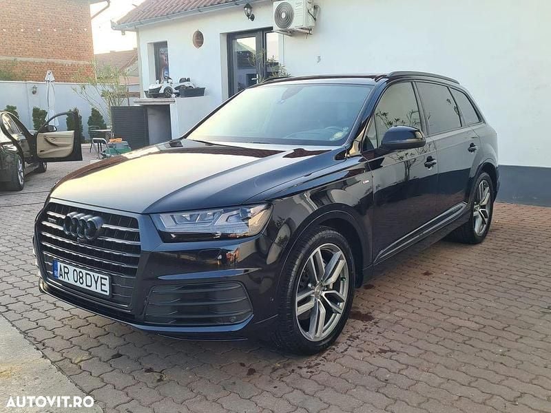 Second-hand Audi Q7 Comfort 272 CP (200 kW) 2017 Culoarenegru SUV