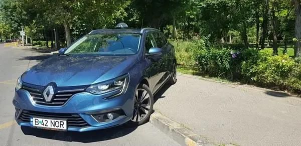 Albastru Utilizat 2019 Renault Mégane GrandTour Intens Break | 8.950 EUR (Preț bun) - Imagine 1/4
