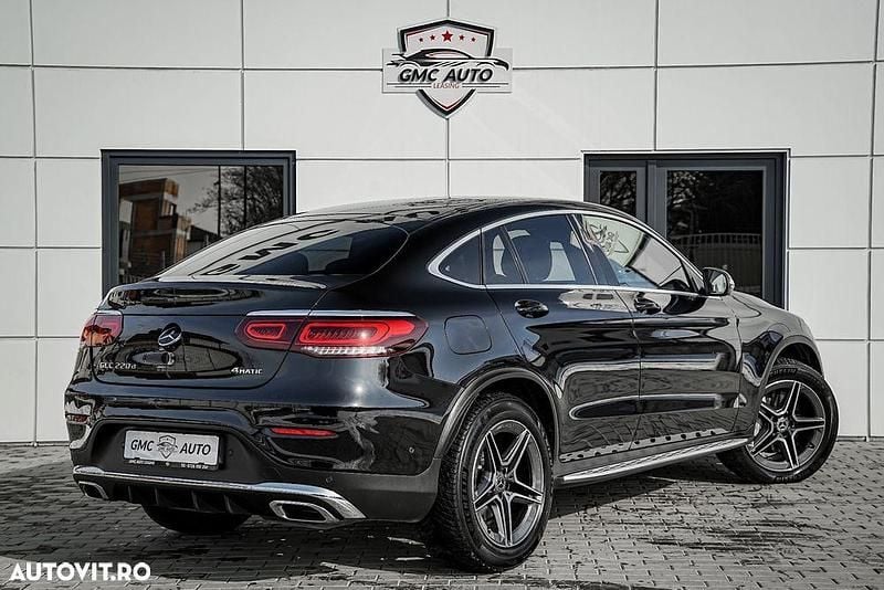 Second-hand Mercedes GLC220 AMG line 194 CP (142 kW) 2019 Culoarenegru Coupe