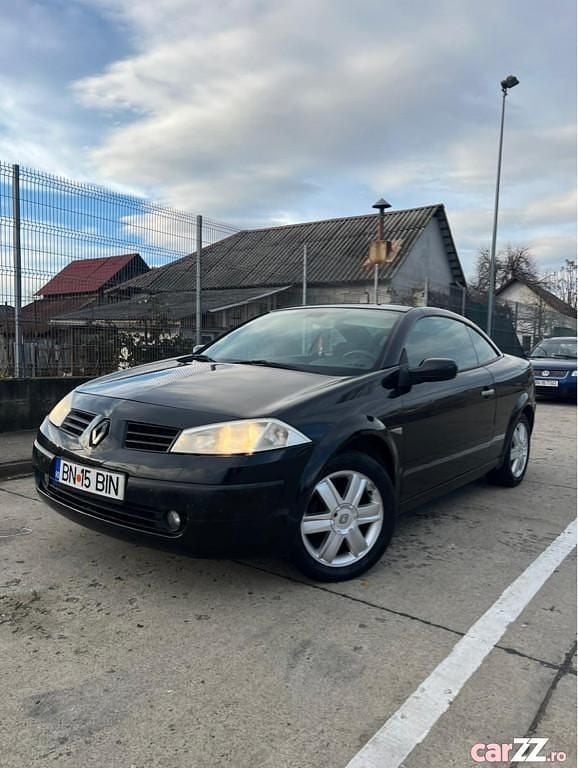 Negru Utilizat 2005 Renault Mégane II Dynamique Berlinǎ | 2.300 EUR (Preț bun) - Imagine 1/4