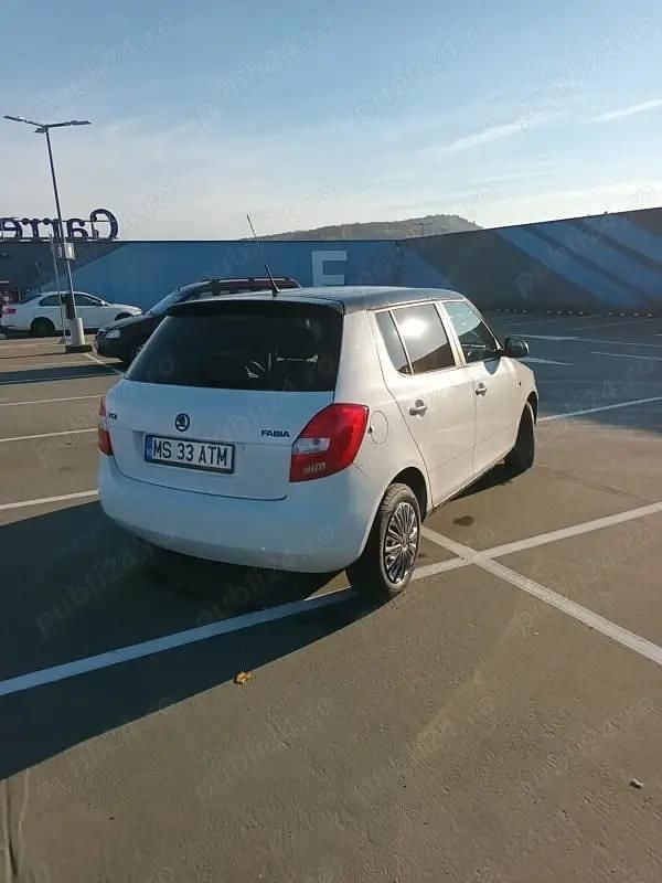 Second-hand Skoda Fabia 75 CP (55 kW) 2011 Berlinǎ