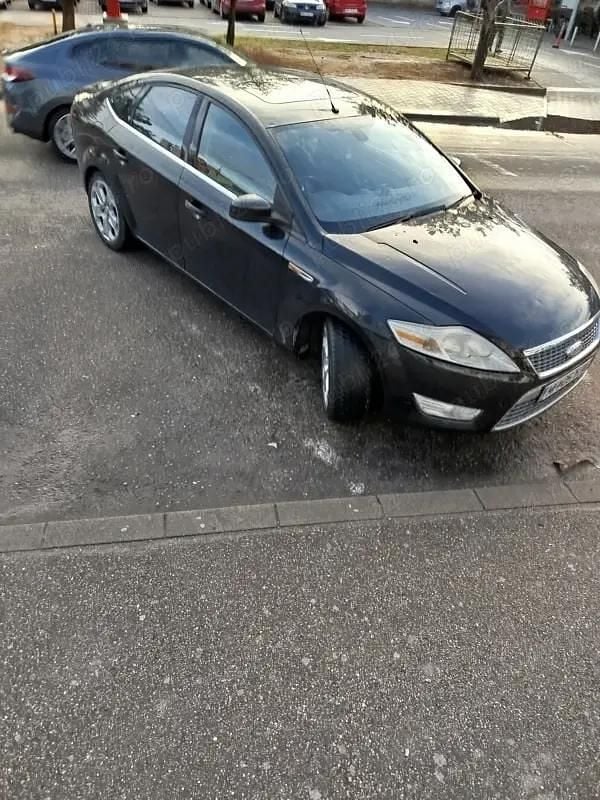 Utilizat 2008 Ford Mondeo Hatchback | 1.000 EUR - Imagine 1/4