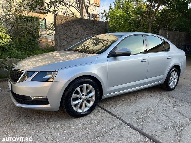 Argint Utilizat 2018 Skoda Octavia Ambition Berlinǎ | 10.650 EUR (Preț OK) - Imagine 1/4