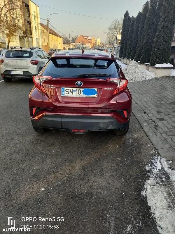 Second-hand Toyota C-HR 122 CP (89 kW) 2019 Culoarerosu SUV
