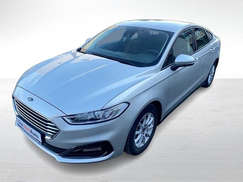 Gri deschis metalic Second-hand 2022 Ford Mondeo Trend | 16.700 EUR (Super Preț) - Imagine 1/4