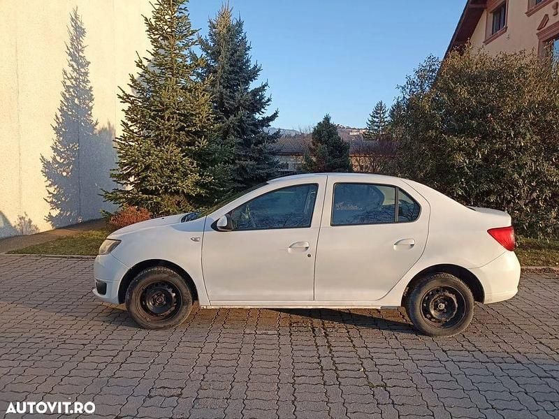 Second-hand Dacia Logan 75 CP (55 kW) 2013 Culoarealb Berlinǎ