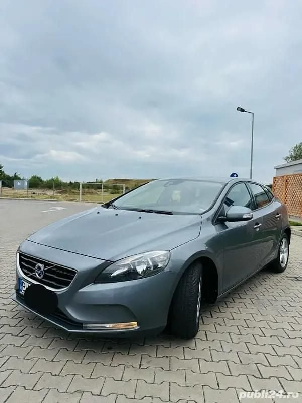 Utilizat 2016 Volvo V40 Break | 8.300 EUR - Imagine 1/4