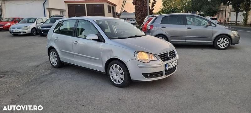 Gri Utilizat 2007 VW Polo | 2.290 EUR (Preț OK) - Imagine 1/4