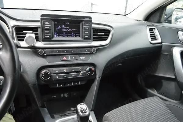 Second-hand Kia Ceed 115 CP (84 kW) 2019 Hatchback
