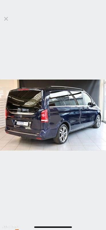 Second-hand Mercedes V250 Exclusive 190 CP (139 kW) 2014 Culoarealbastru Monovolum