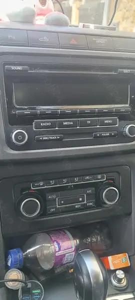 Argintiu Utilizat 2013 VW Amarok Pickup | 12.500 EUR (Puțin scump) - Imagine 1/4