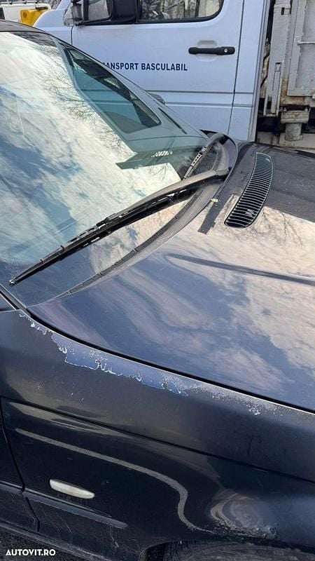 Second-hand BMW 320 136 CP (100 kW) 2000 Culoarenegru Berlinǎ