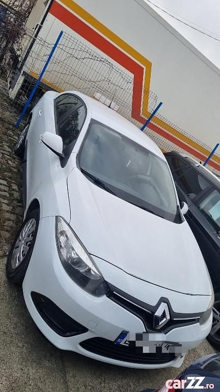 Second-hand Renault Fluence 74 CP (54 kW) 2016 Alb Berlinǎ