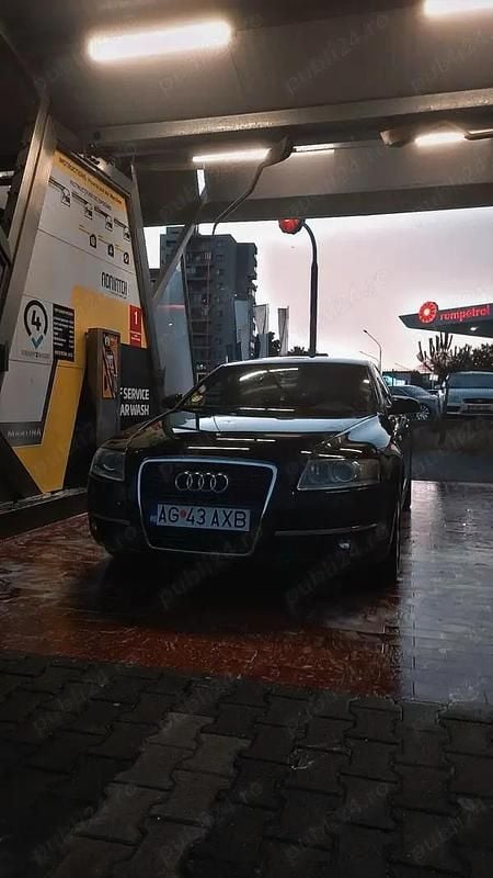 Utilizat 2006 Audi A6 Berlinǎ | 2.700 EUR (Preț bun) - Imagine 1/4