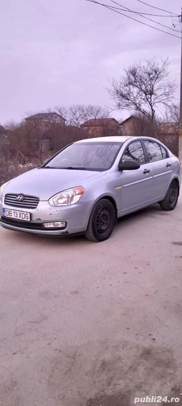 Utilizat 2008 Hyundai Accent Berlinǎ | 1.300 EUR (Preț bun) - Imagine 1/4