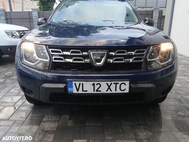 Albastru Utilizat 2016 Dacia Duster Lauréate SUV | 6.900 EUR (Super Preț) - Imagine 1/4