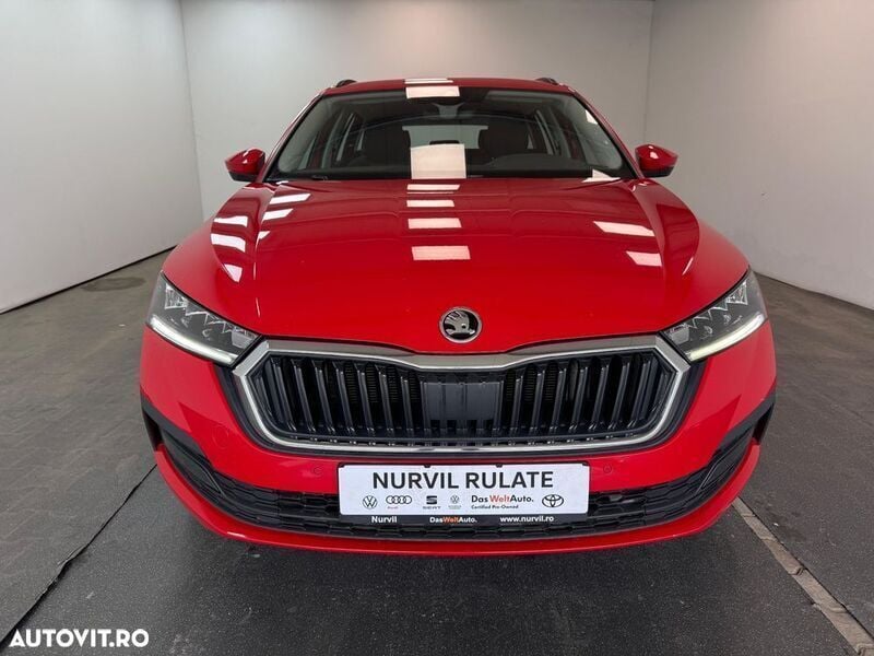 Rosu Utilizat 2021 Skoda Octavia Ambition Break | 15.351 EUR (Preț bun) - Imagine 1/4