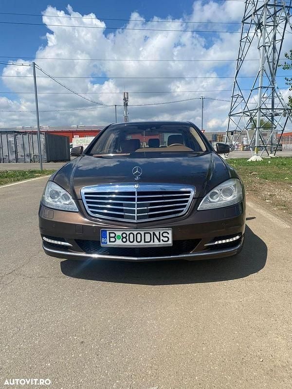 Culoaremaro Utilizat 2012 Mercedes S350 Berlinǎ | 14.750 EUR (Super Preț) - Imagine 1/4