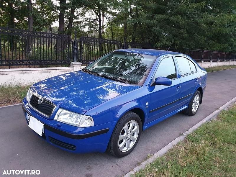 Culoarealbastru Utilizat 2004 Skoda Octavia Elegance Berlinǎ | 2.250 EUR (Preț OK) - Imagine 1/4