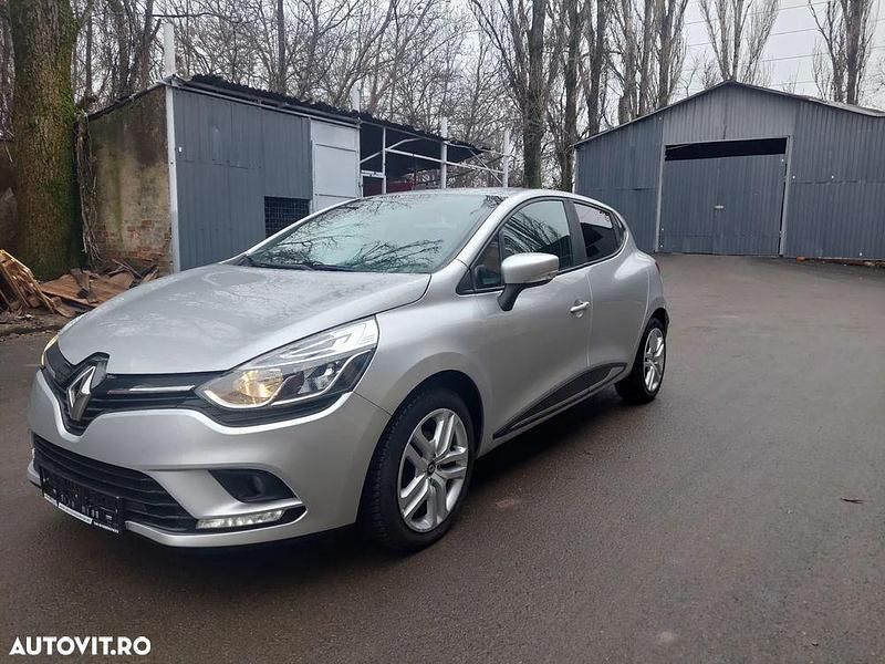 Second-hand Renault Clio IV Zen 75 CP (55 kW) 2017 Culoaregri