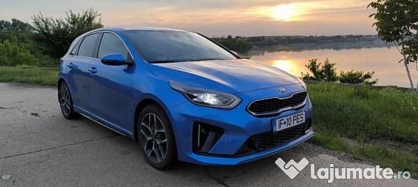 Albastru Utilizat 2020 Kia Ceed GT 2 Hatchback | 16.300 EUR - Imagine 1/4