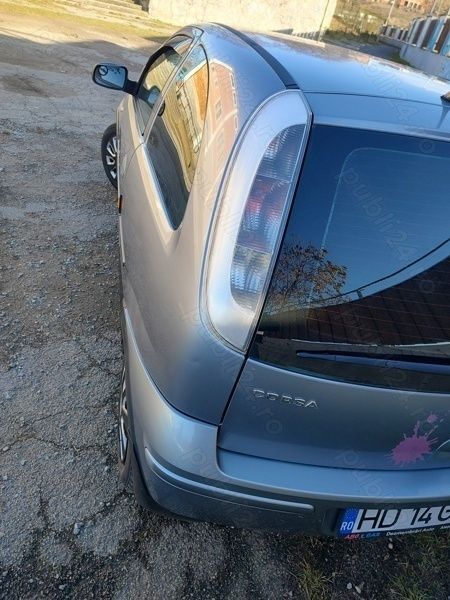 Second-hand 2006 Opel Corsa Hatchback | 1.200 EUR (Preț OK) - Imagine 1/4