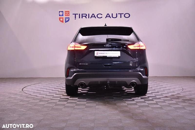 Second-hand Ford Edge 238 CP (175 kW) 2018 Culoarealbastru SUV