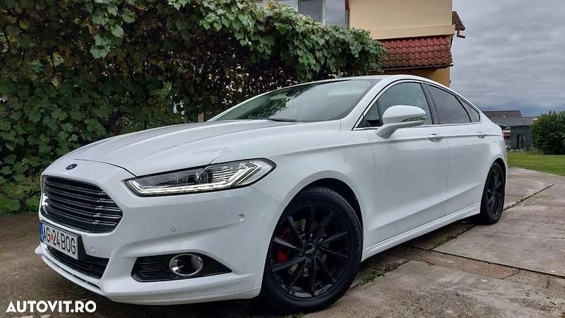 Culoarealb Utilizat 2016 Ford Mondeo Titanium Berlinǎ | 10.000 EUR (Preț OK) - Imagine 1/4
