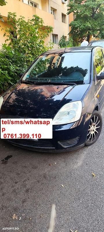 Culoarealbastru Utilizat 2004 Ford Fiesta Hatchback | 850 EUR (Preț bun) - Imagine 1/4
